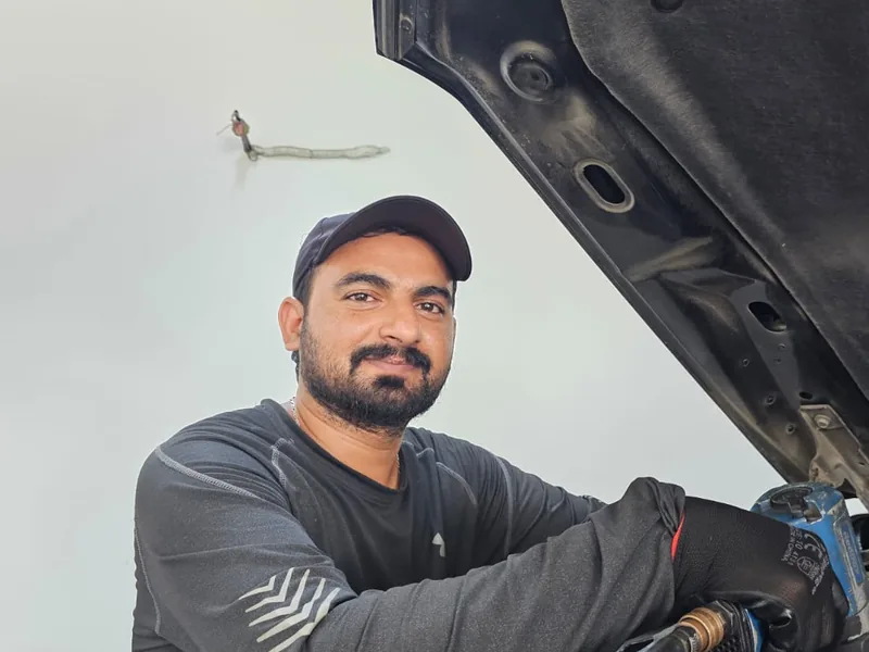 Rizwan Bashir, Mechanic – Powertrain